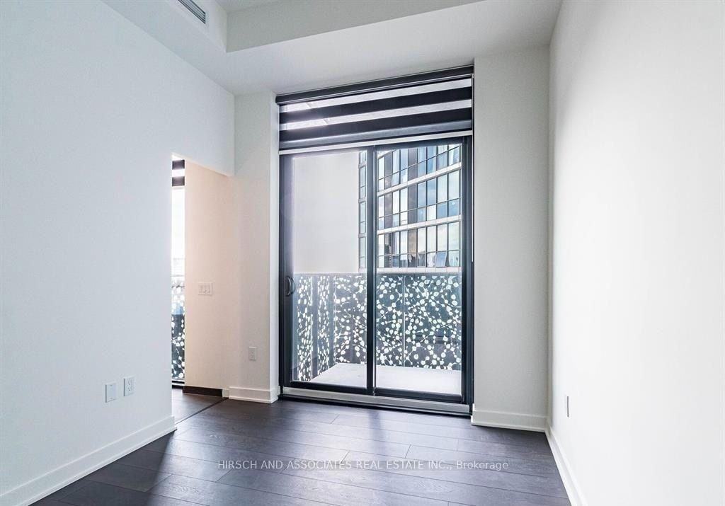 55 Charles Street East - Photo 13