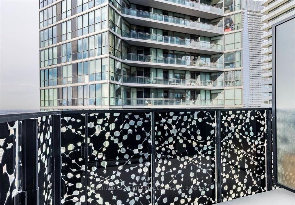 55 Charles Street East - Photo 20