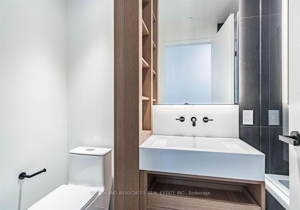 55 Charles Street East - Photo 21