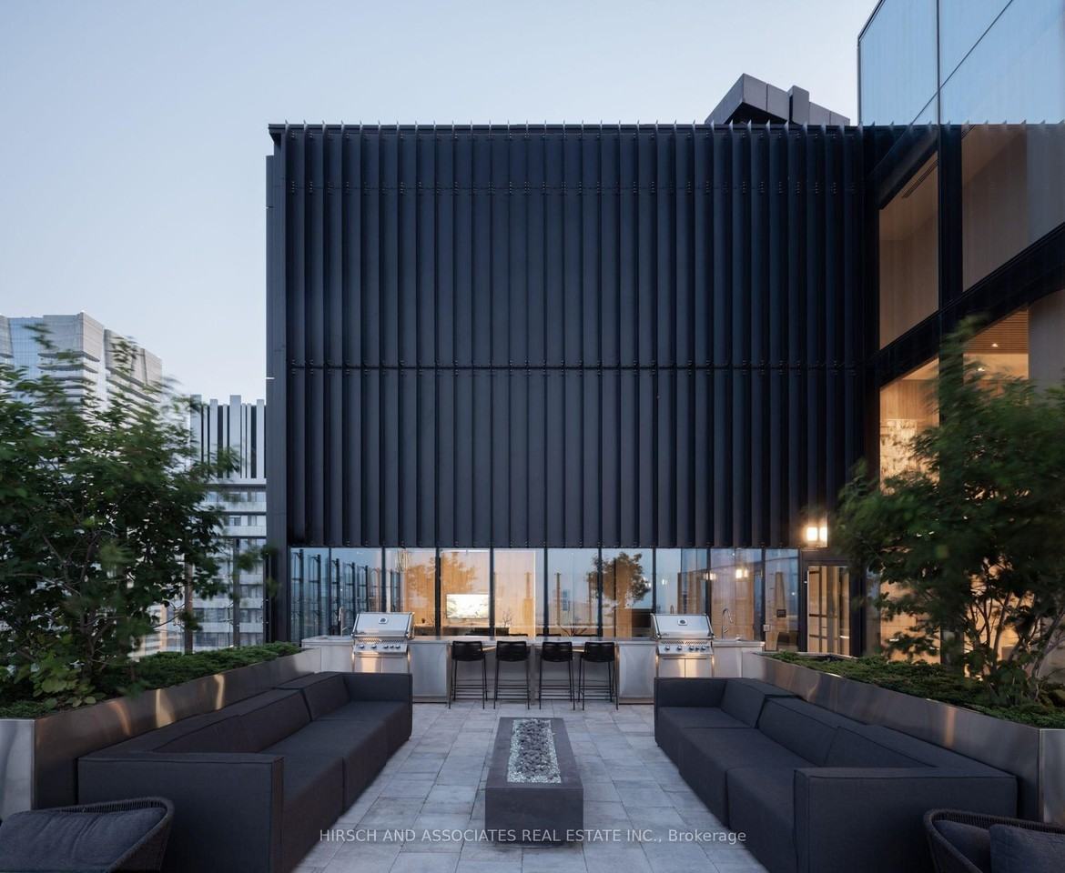 55 Charles Street East - Photo 39