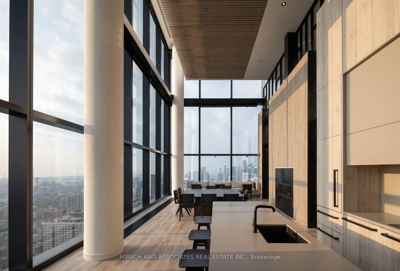 55 Charles Street East - Photo 42