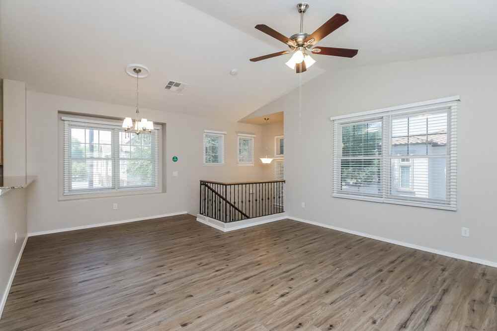 4318 E Jasper Dr - Photo 5 of 17