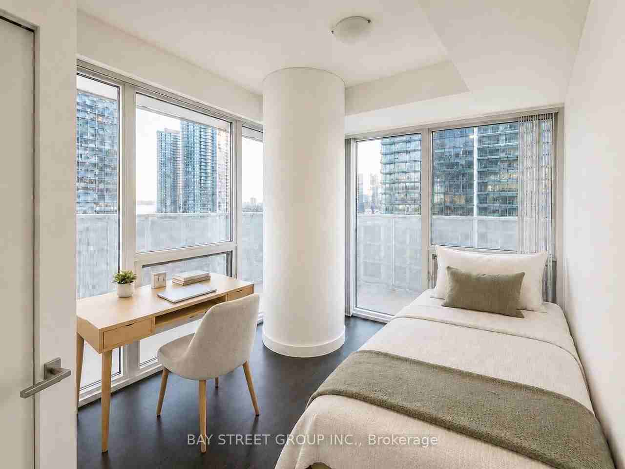 100 Harbour Street - Photo 11