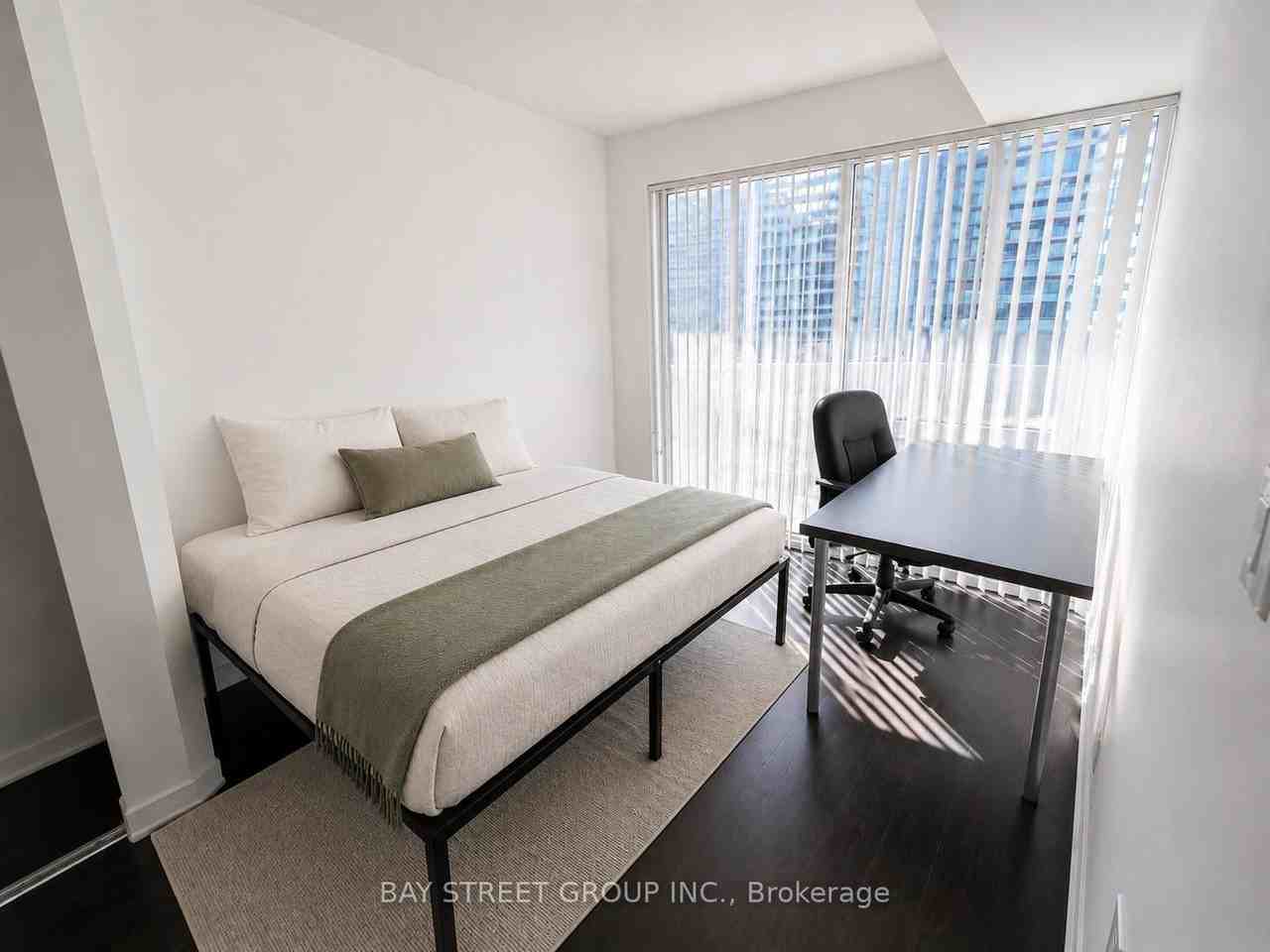 100 Harbour Street - Photo 15
