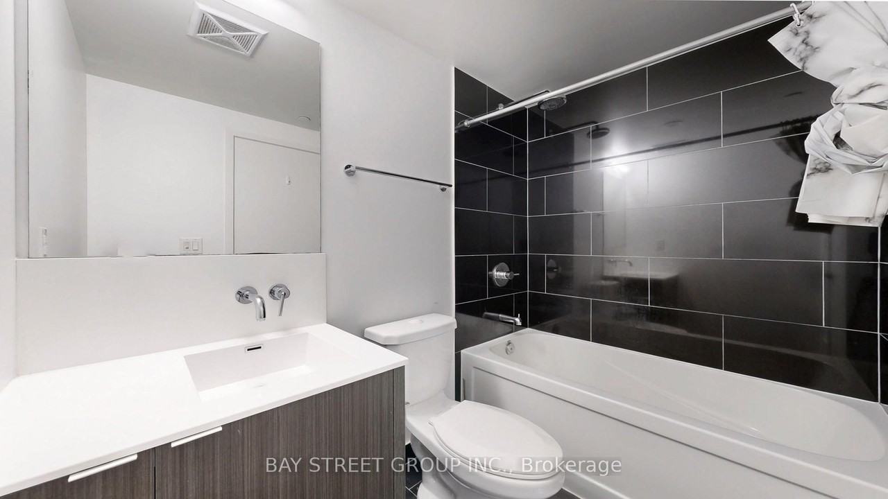 100 Harbour Street - Photo 17