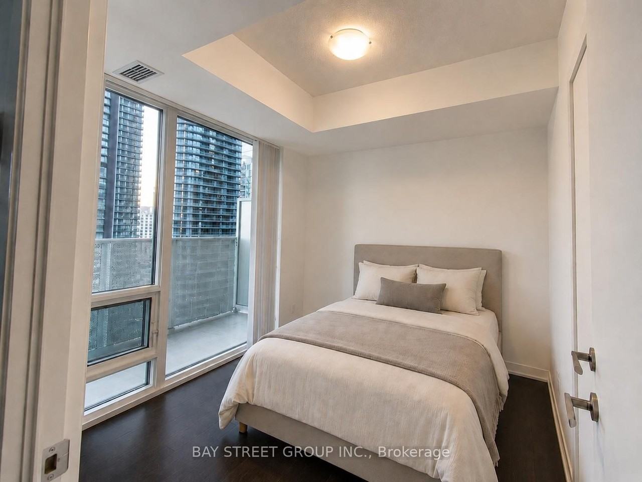 100 Harbour Street - Photo 18