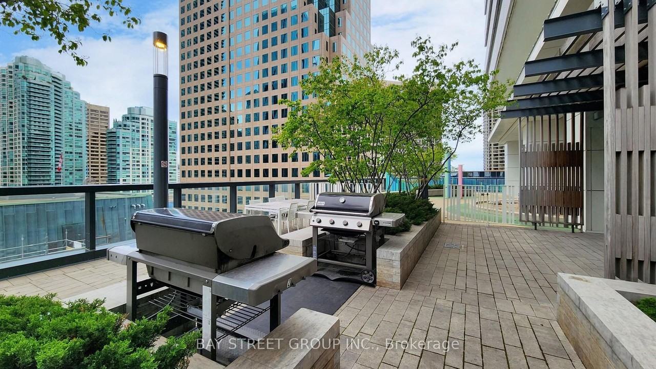 100 Harbour Street - Photo 27