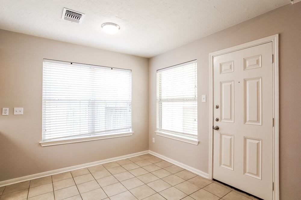 3230 Candlepine Dr - Photo 7 of 17