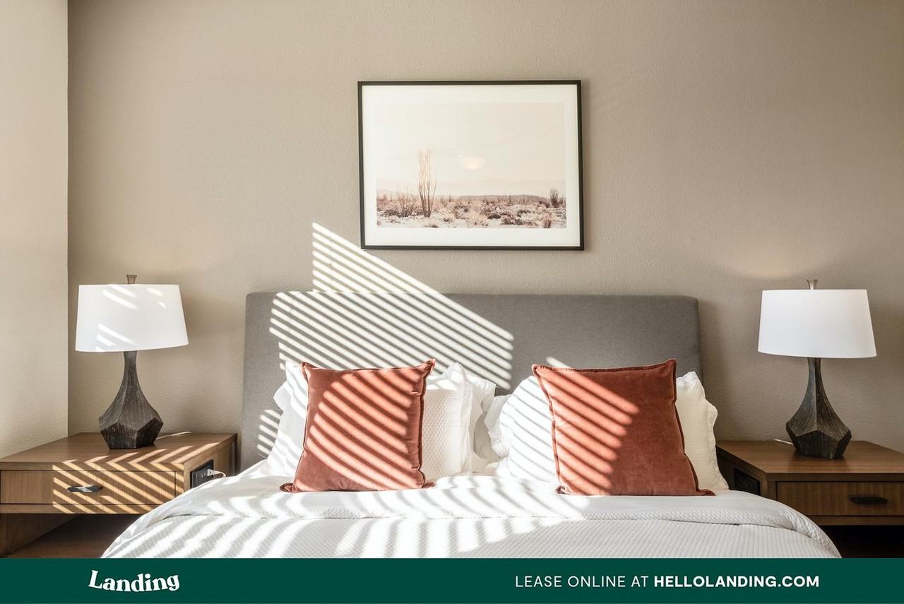 115 Great Circle Road - Photo 4 of 48