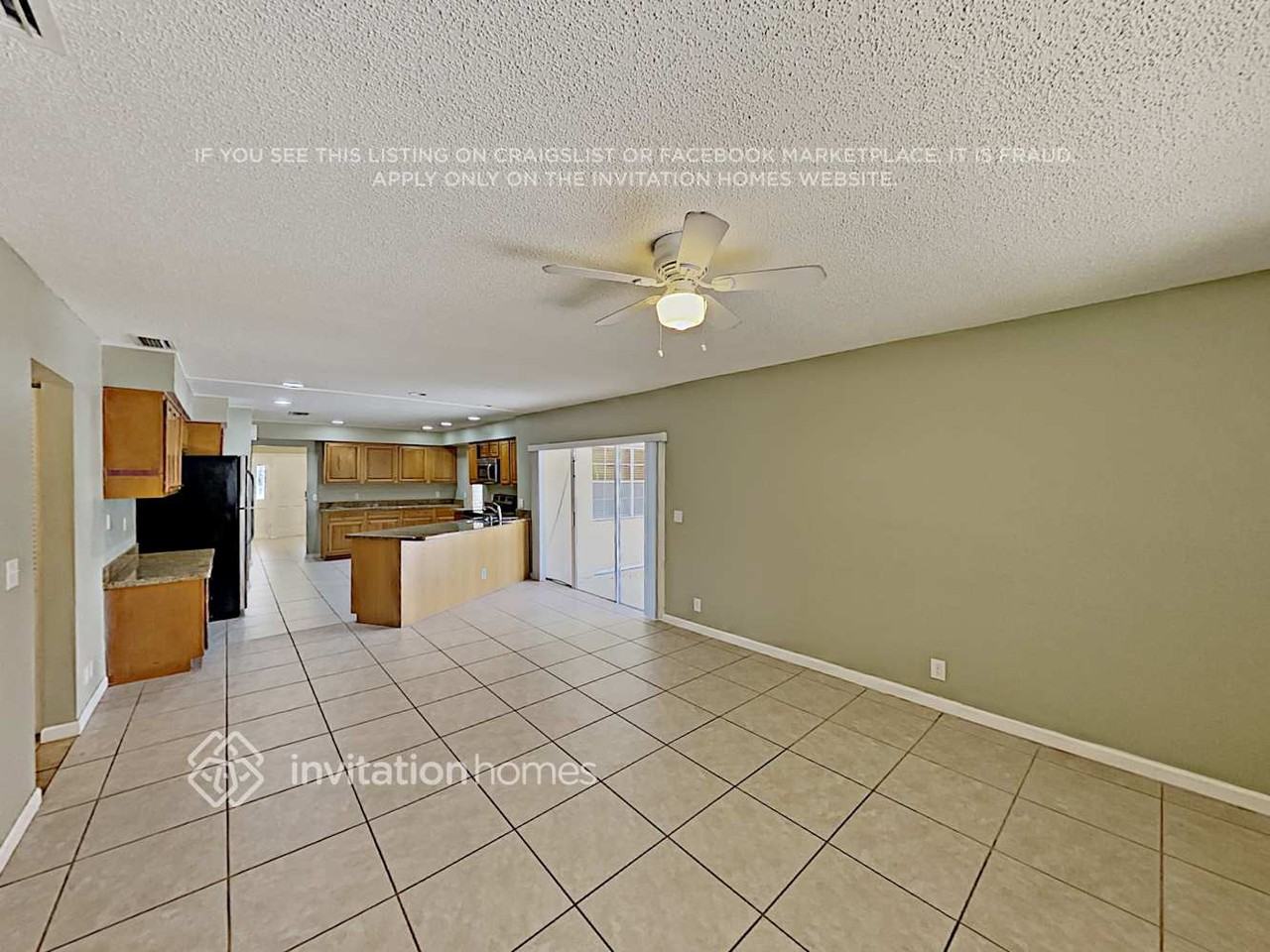 12725 Newton Pl - Photo 4 of 14