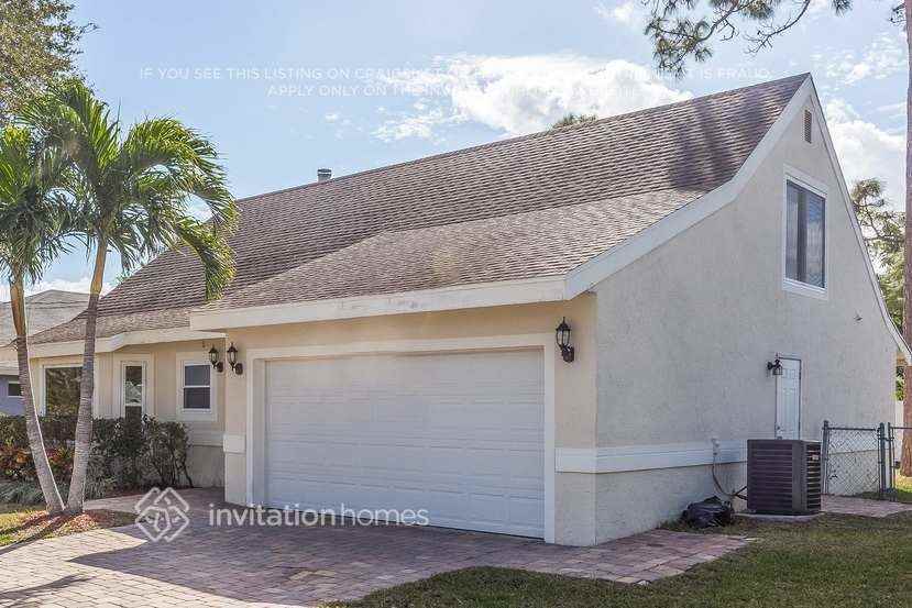 6150 Leslie St - Photo 3 of 25