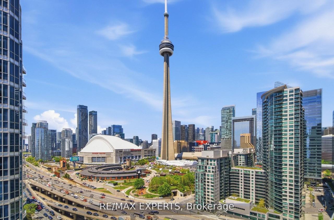 208 Queens Quay West - Photo 4
