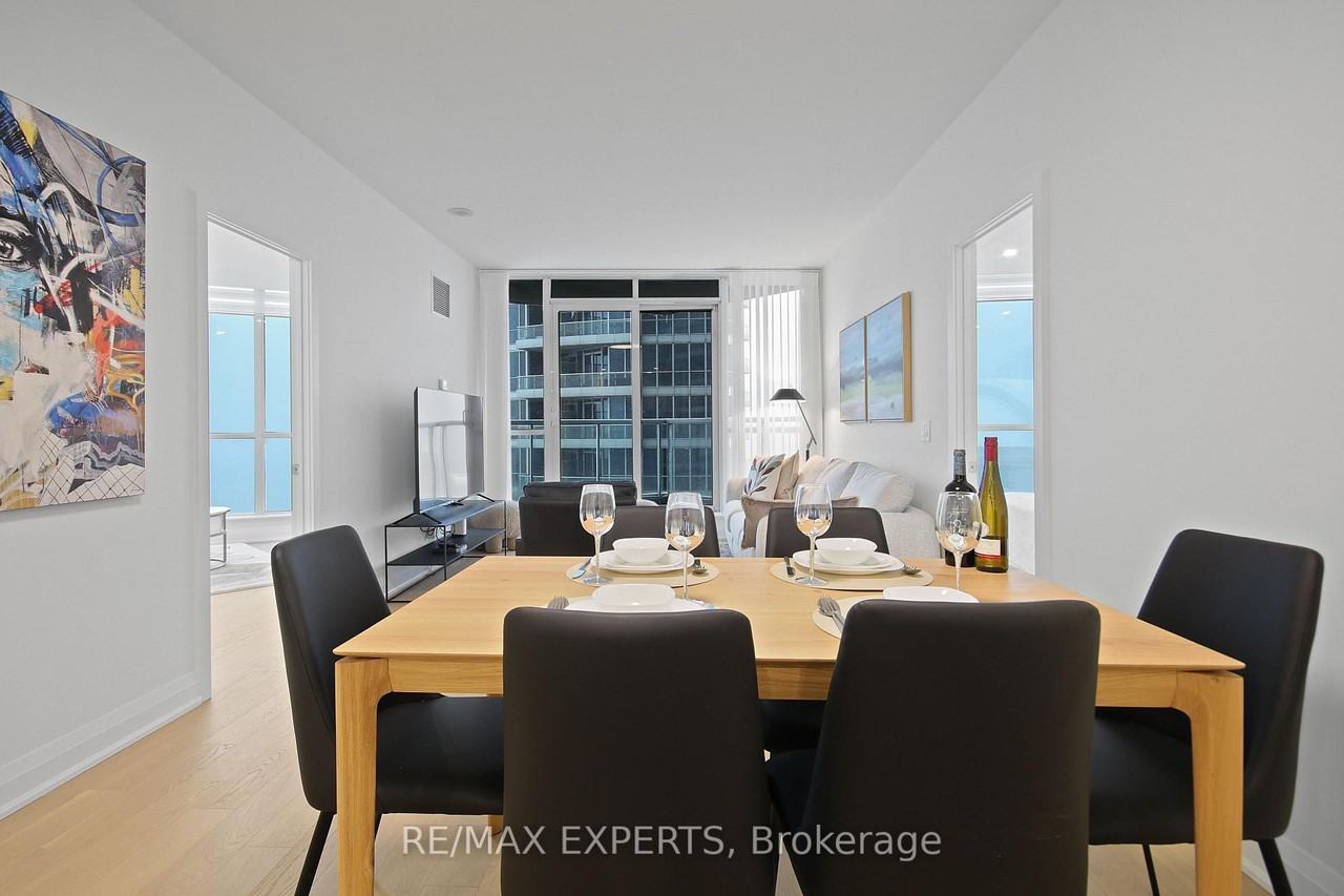 208 Queens Quay West - Photo 8