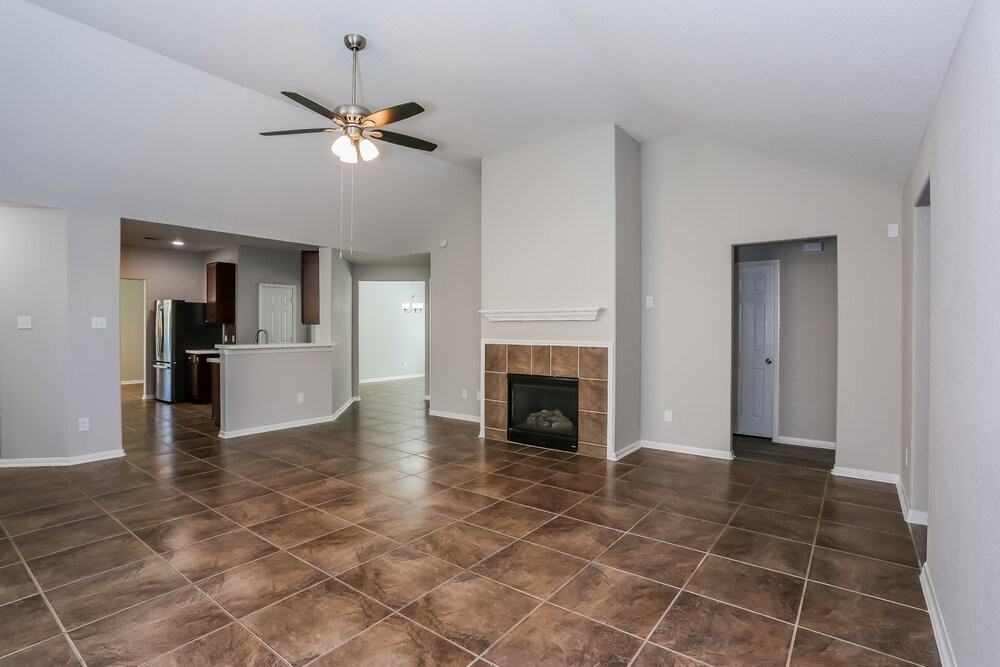 5202 El Tigre Ln - Photo 4 of 16