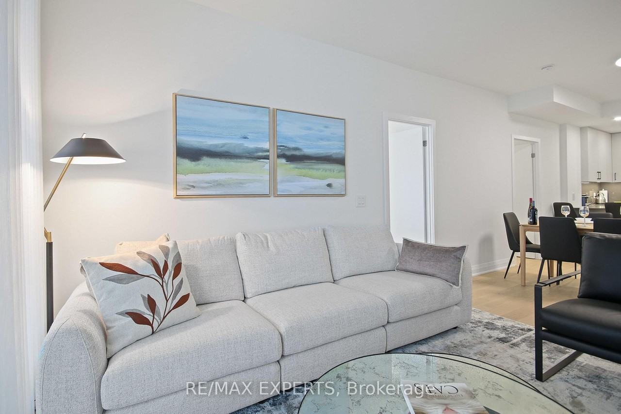 208 Queens Quay West - Photo 12