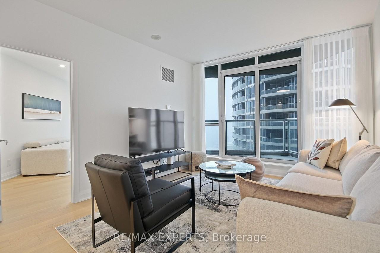 208 Queens Quay West - Photo 14