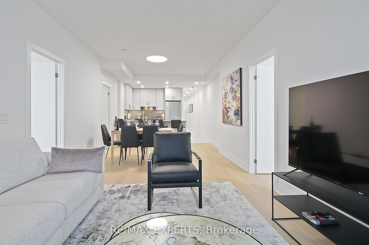 208 Queens Quay West - Photo 18