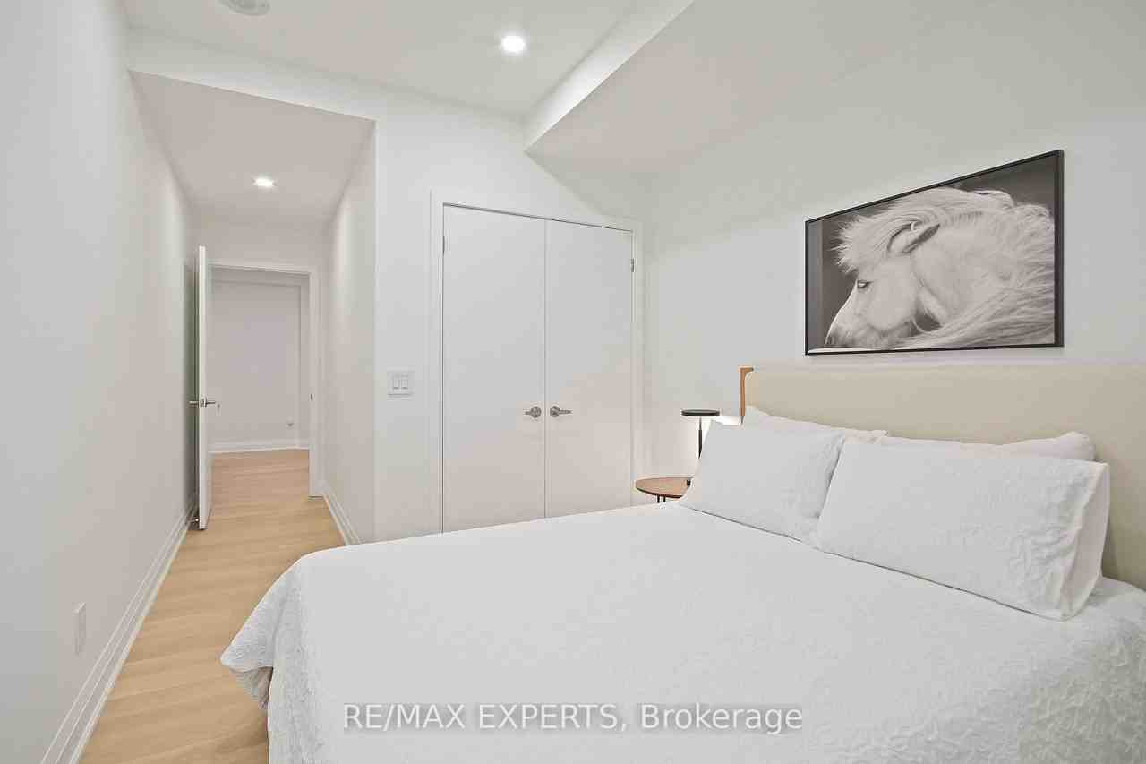208 Queens Quay West - Photo 28