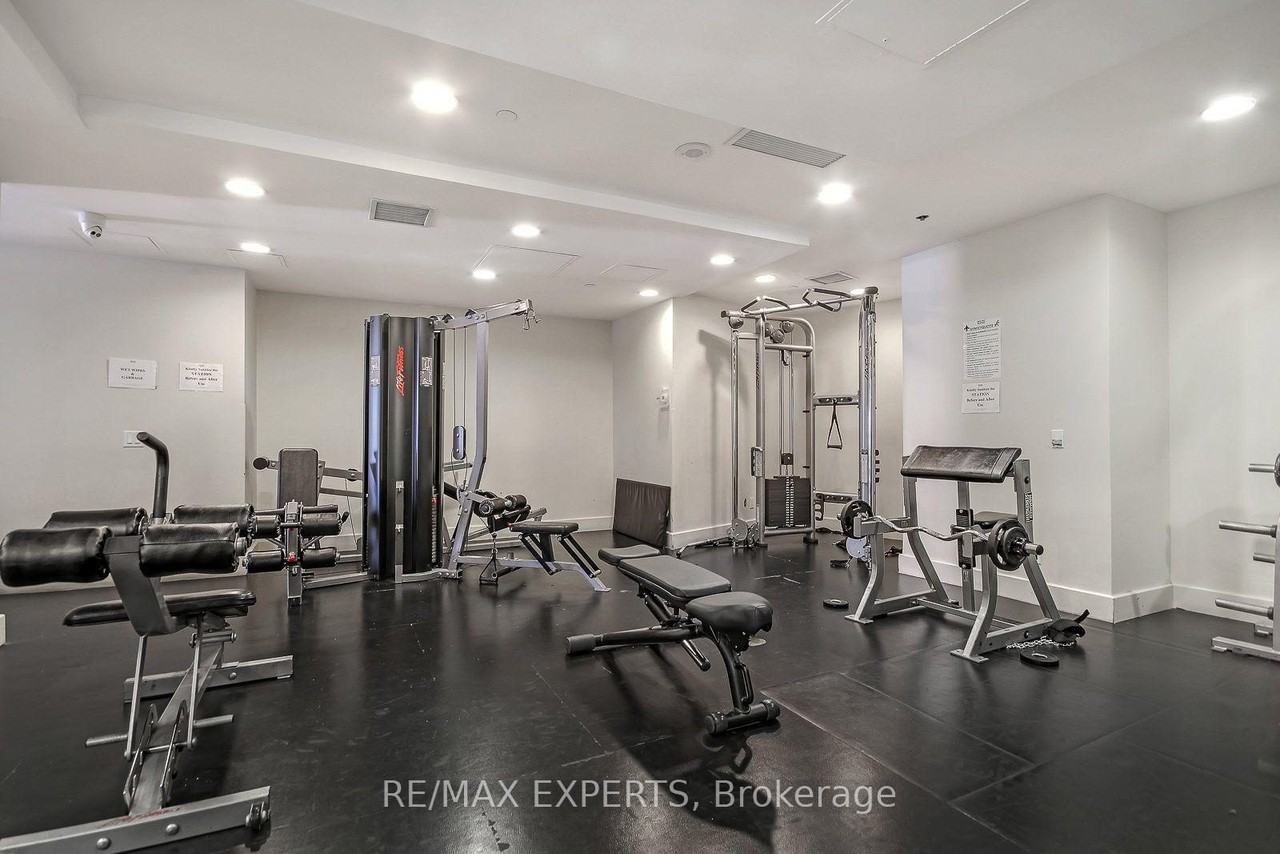 208 Queens Quay West - Photo 32