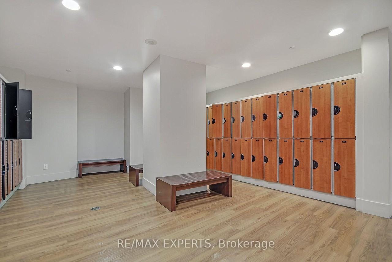 208 Queens Quay West - Photo 36