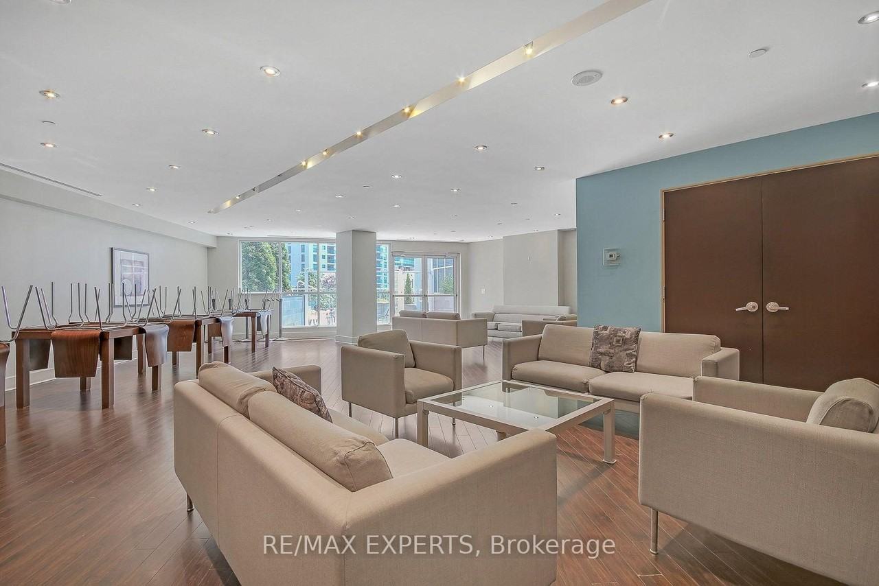 208 Queens Quay West - Photo 43