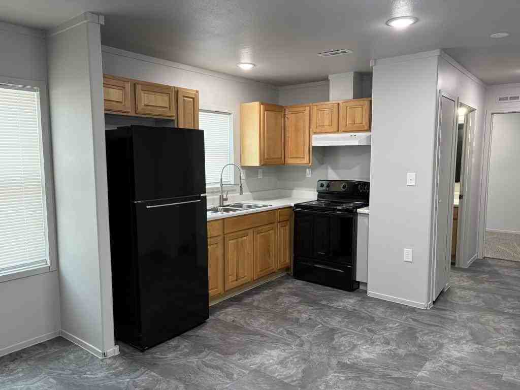 1219 W Choctaw St ##23a - Photo 4 of 21