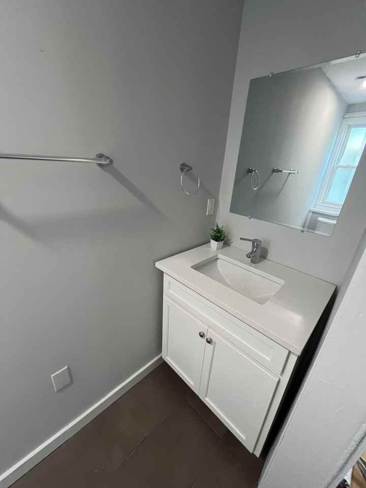 58 Bishop Street - Photo 7 of 10