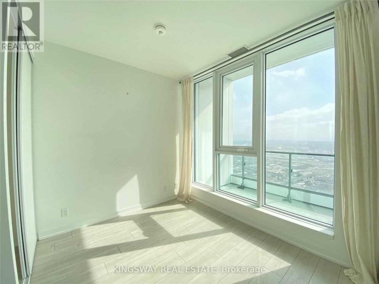 898 Portage Parkway - Photo 7
