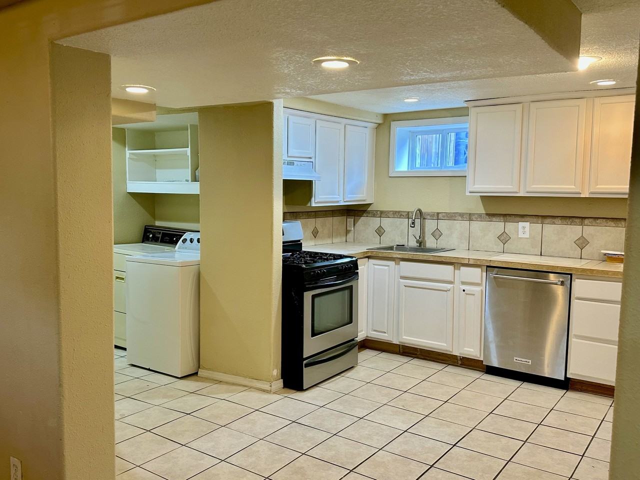 6303 Se 92nd Ave #BBS - Photo 3 of 10