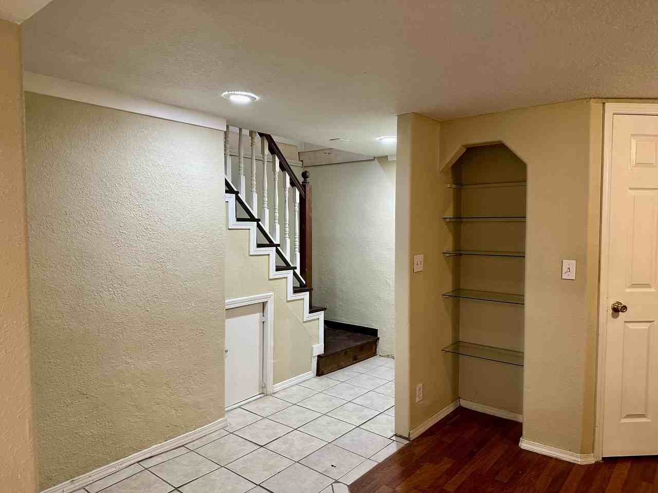 6303 Se 92nd Ave #BBS - Photo 4 of 10