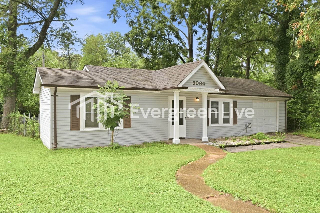 9064 Patrick Dr - Photo 2 of 15