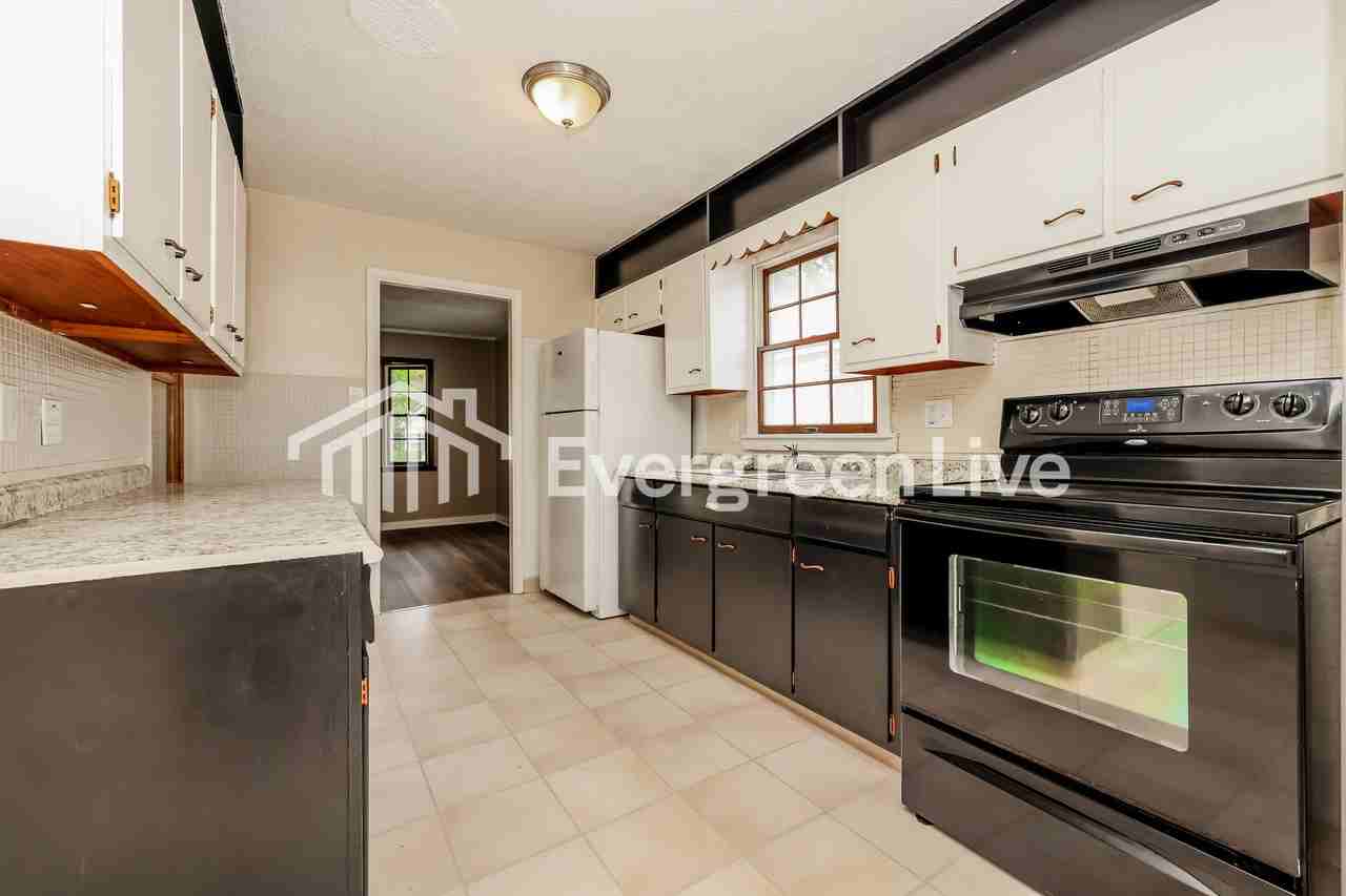 345 Shroyer Rd - Photo 7 of 15