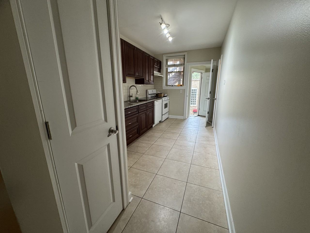 4950 N Christiana Ave #4950-1 - Photo 6 of 19