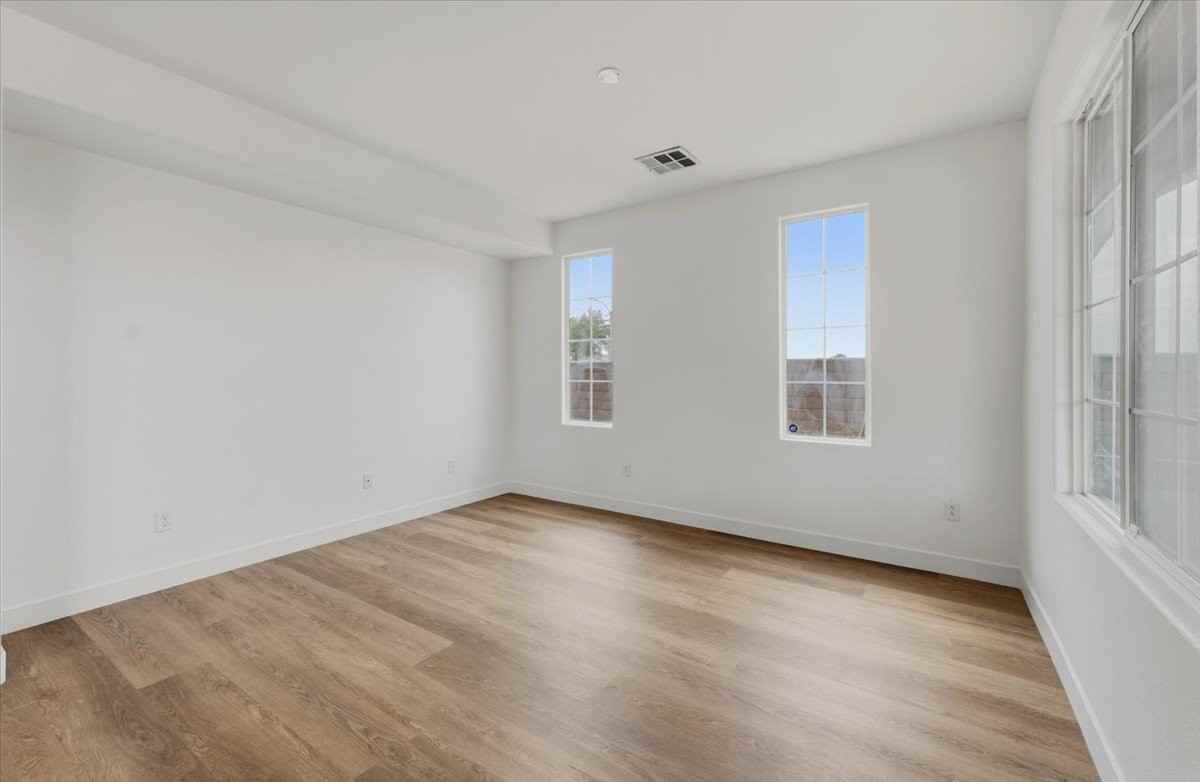 8604 Splendid Leaf Ct #1 - Photo 4 of 23