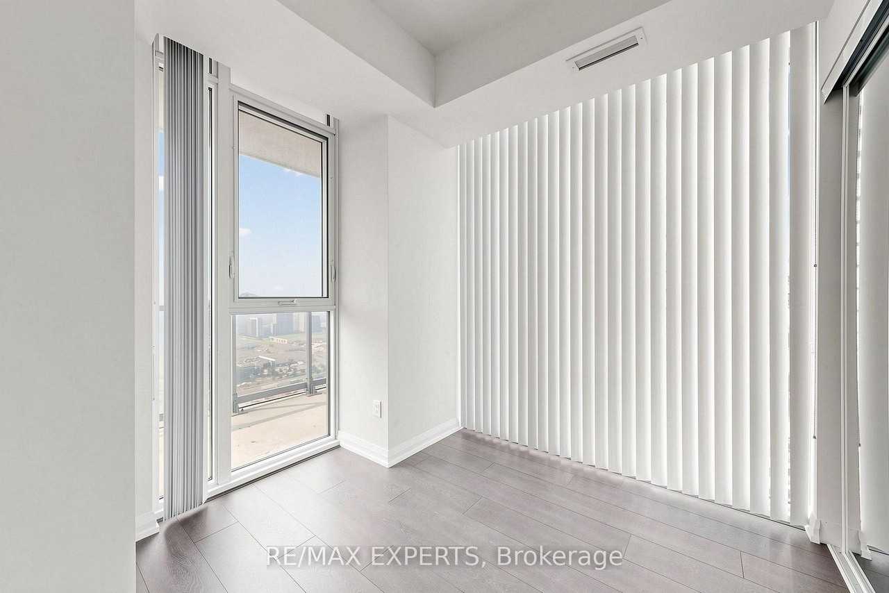 7895 Jane Street - Photo 6