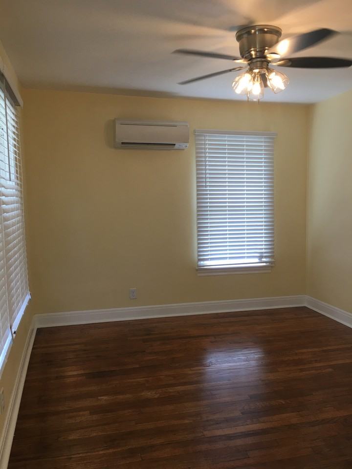 446 Cole St - Photo 7 of 16