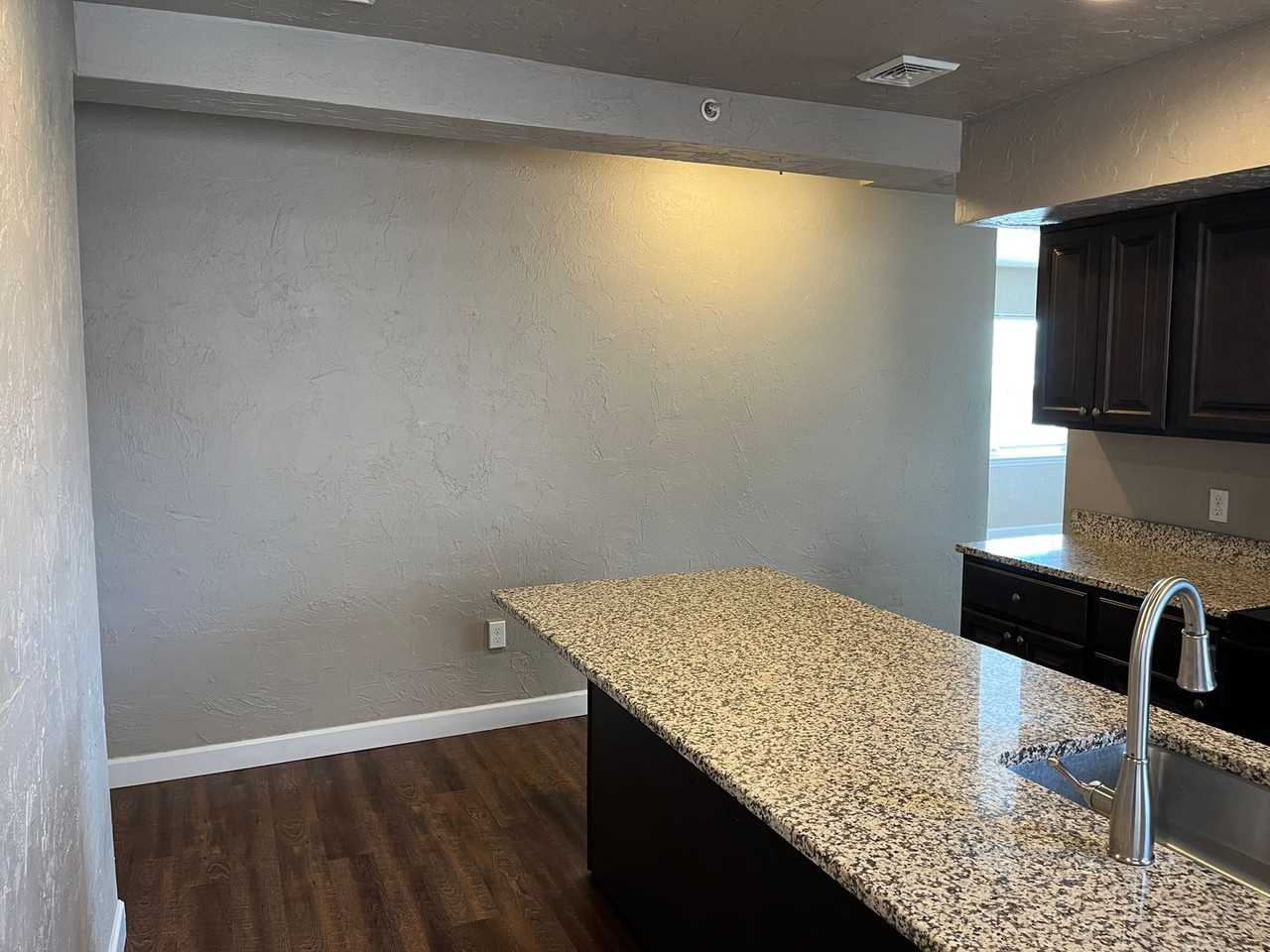 450 Madison Ave - Photo 7 of 50