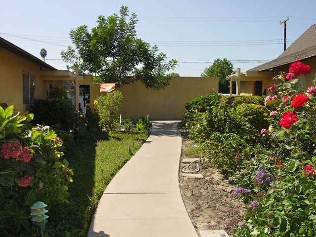 9731 Acacia Avenue #11B - Photo 7 of 10