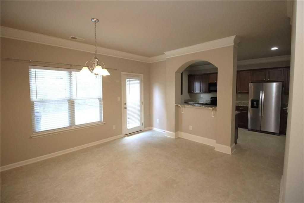 1317 Castleberry Dr - Photo 7 of 22