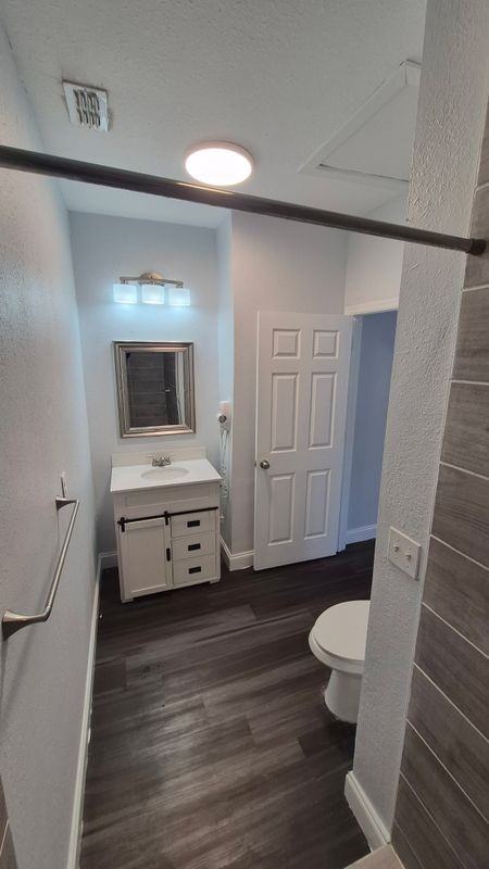 3112 N 16th St - Photo 7 of 10