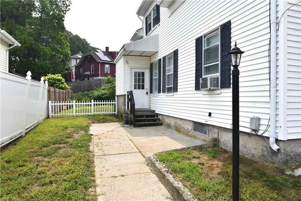 76 Cottage St ##2 - Photo 2 of 11