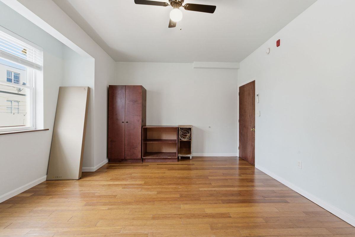 1926 S 7th St ##2 - Photo 2 of 17