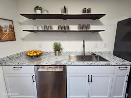 featured image of 420 W Huntington Ave ##C