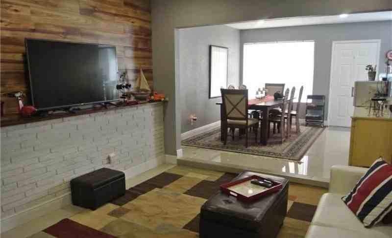 1308 Seterr - Photo 2 of 17
