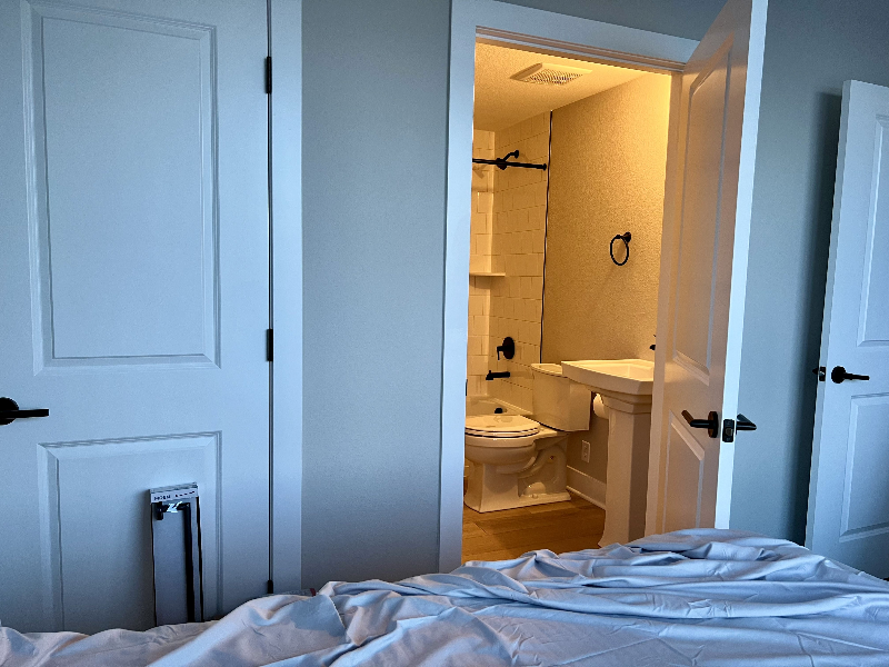 5131 Vivian St #1 - Photo 3 of 5