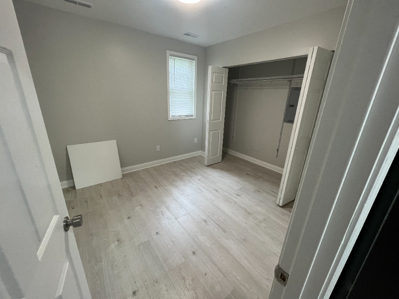2921 Brown St #B - Photo 4 of 13
