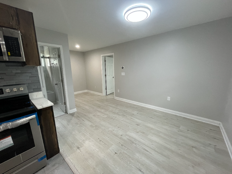 2921 Brown St #B - Photo 7 of 13