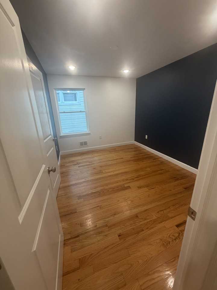 147 Dewey Street #1 - Photo 2 of 6