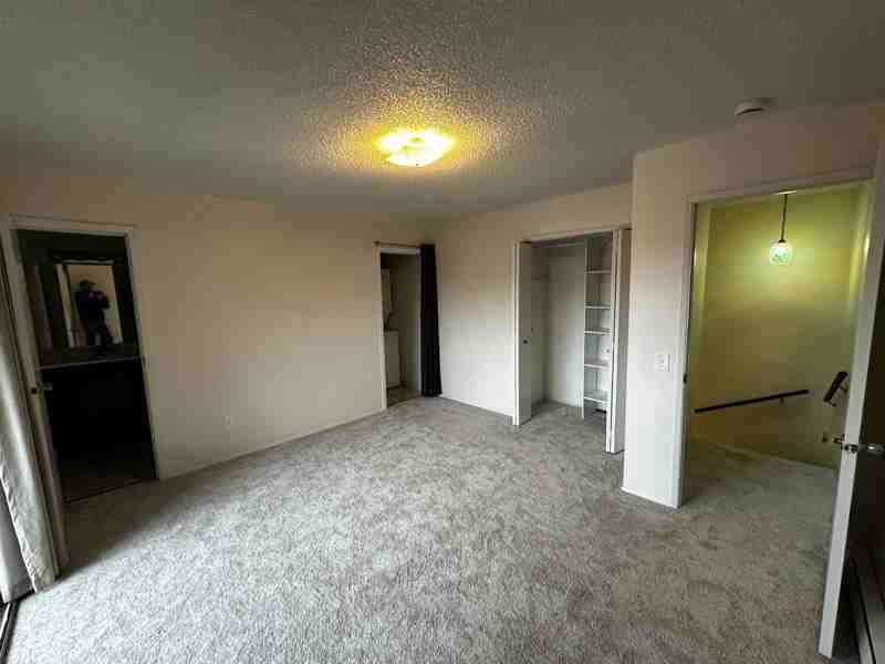 4511 Folker St #5B - Photo 3 of 4