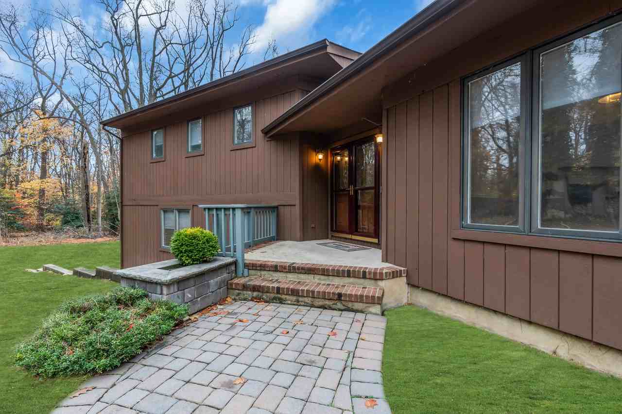180 Hartshorne Rd - Photo 3 of 24